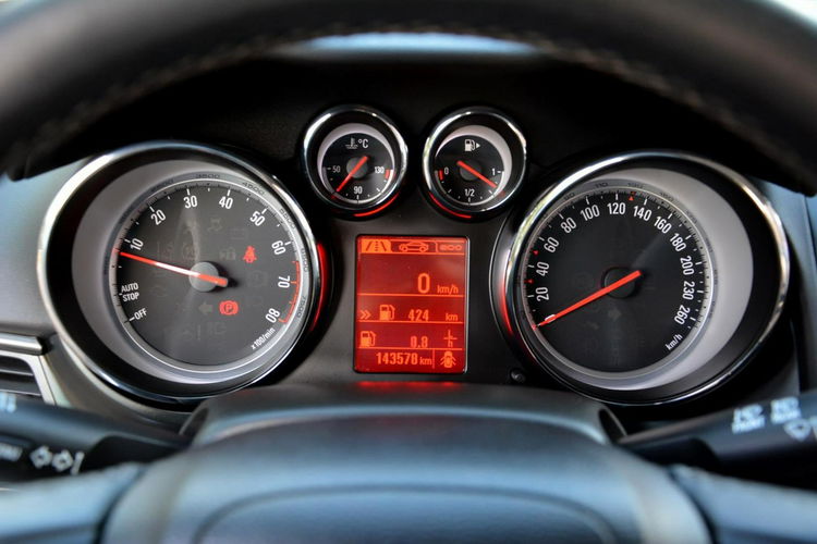 Opel Zafira 1.4T(140KM) Duza Navi pól-Skóry Park Assist 7-Foteli 2xParktronik zdjęcie 25