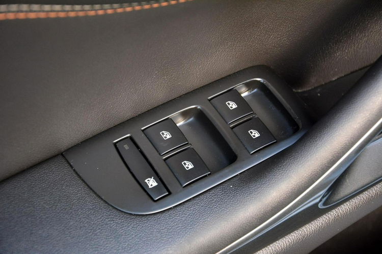 Opel Zafira 1.4T(140KM) Duza Navi pól-Skóry Park Assist 7-Foteli 2xParktronik zdjęcie 30