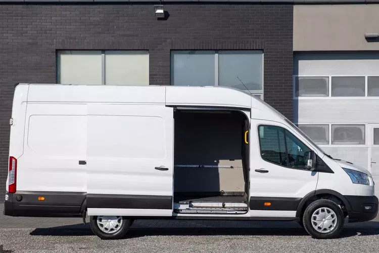 Ford Transit L4H3 MAXI Trend WYSOKI DACH zdjęcie 4