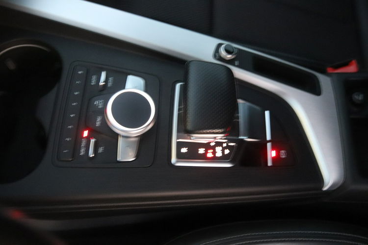 Audi A4 ,  S-LINE,  AUTOMAT,  zarejestrowany zdjęcie 15