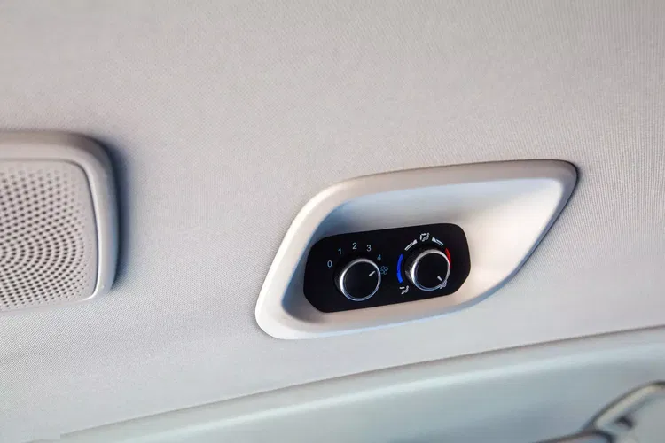 Ford tourneo-custom zdjęcie 18