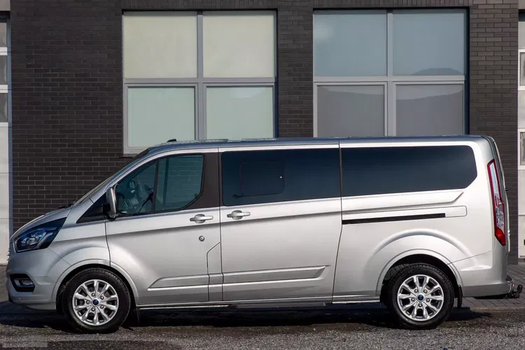 Ford tourneo-custom zdjęcie 7