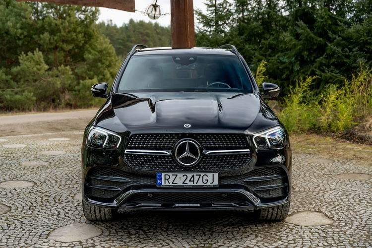 Mercedes GLE 300 7 osobowy / 300D 4MATIC / Faktura / Gwarancja / 2 komplety kół zdjęcie 22