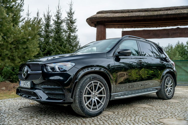 Mercedes GLE 300 7 osobowy / 300D 4MATIC / Faktura / Gwarancja / 2 komplety kół zdjęcie 37