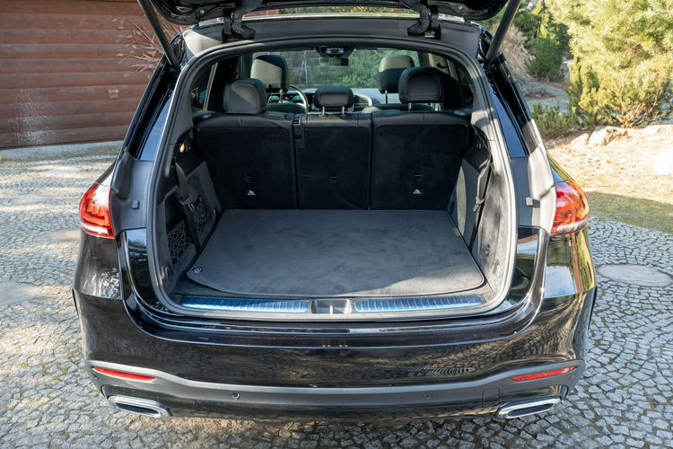 Mercedes GLE 300 7 osobowy / 300D 4MATIC / Faktura / Gwarancja / 2 komplety kół zdjęcie 43