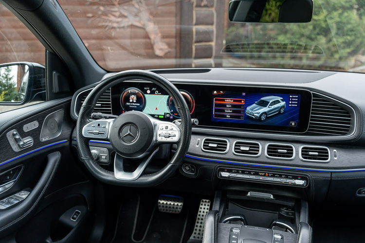 Mercedes GLE 300 7 osobowy / 300D 4MATIC / Faktura / Gwarancja / 2 komplety kół zdjęcie 70