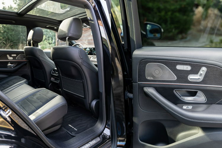 Mercedes GLE 300 7 osobowy / 300D 4MATIC / Faktura / Gwarancja / 2 komplety kół zdjęcie 74