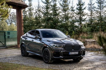 BMW X6 50i Sport xDrive / 4.4 530HP / Niski przebieg / M Pakiet / Faktura