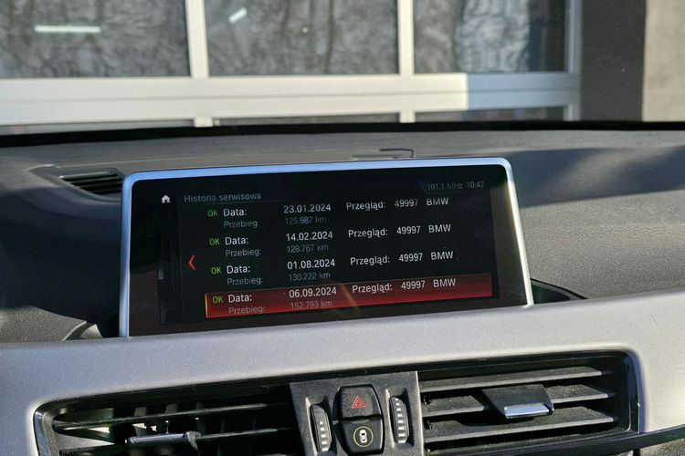 BMW X1 2.0D sDrive18d / Panorama / Bezwypadkowa / Serwisowana w ASO zdjęcie 12