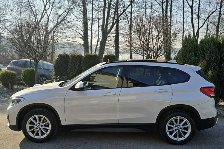 BMW X1 2.0D sDrive18d / Panorama / Bezwypadkowa / Serwisowana w ASO zdjęcie 2