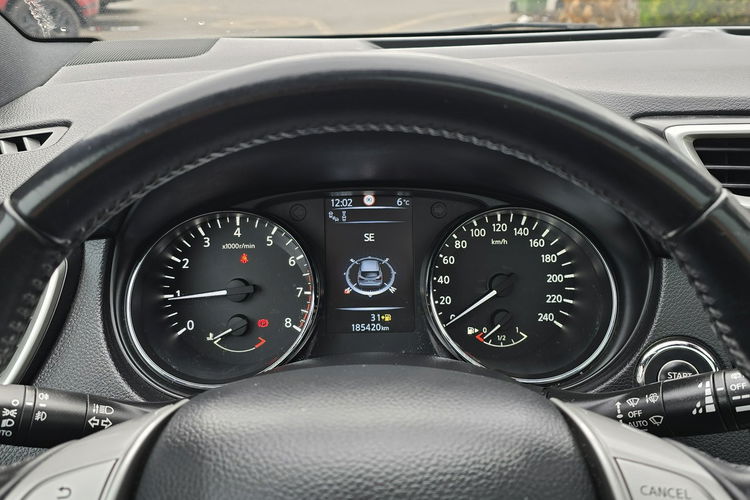 Nissan Qashqai 1.2 DIG-T TEKNA / Salon PL / Bezwypadkowy / ZADBANY zdjęcie 17