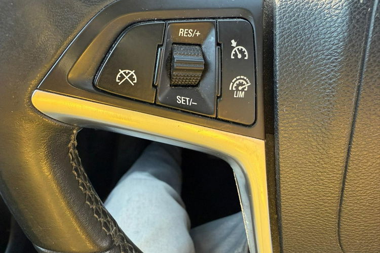 Opel Zafira navi, klimatronic, zarejestrowany zdjęcie 19