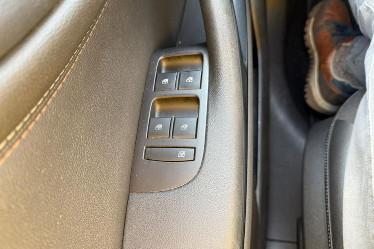 Opel Zafira navi, klimatronic, zarejestrowany zdjęcie 24