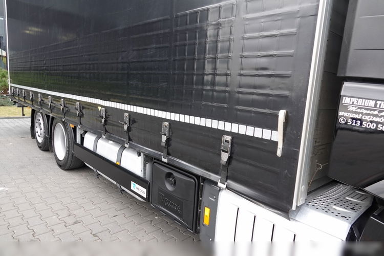 Mercedes ACTROS 2551 / 6x2 / FIRANKA - 7.8 m / SOLÓWKA / PODNOSZONY DACH / 2023 ROK / KLIMA POSTOJOWA / PO ZŁOTYM KONTRAKCIE SERWISOWYM / zdjęcie 17