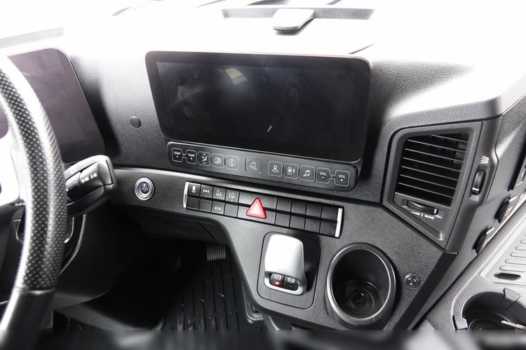 Mercedes ACTROS 2551 / 6x2 / FIRANKA - 7.8 m / SOLÓWKA / PODNOSZONY DACH / 2023 ROK / KLIMA POSTOJOWA / PO ZŁOTYM KONTRAKCIE SERWISOWYM / zdjęcie 40