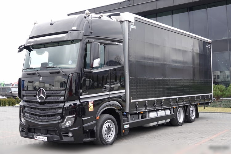 Mercedes ACTROS 2551 / 6x2 / FIRANKA - 7.8 m / SOLÓWKA / PODNOSZONY DACH / 2023 ROK / KLIMA POSTOJOWA / PO ZŁOTYM KONTRAKCIE SERWISOWYM / zdjęcie 4