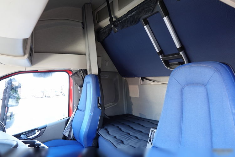 Volvo FH 500 / I-SAVE / XXL / KLIMA POSTOJOWA / NOWY MODEL / OPONY 100 % / PO ZŁOTYM KONTRAKCIE SERWISOWYM zdjęcie 26