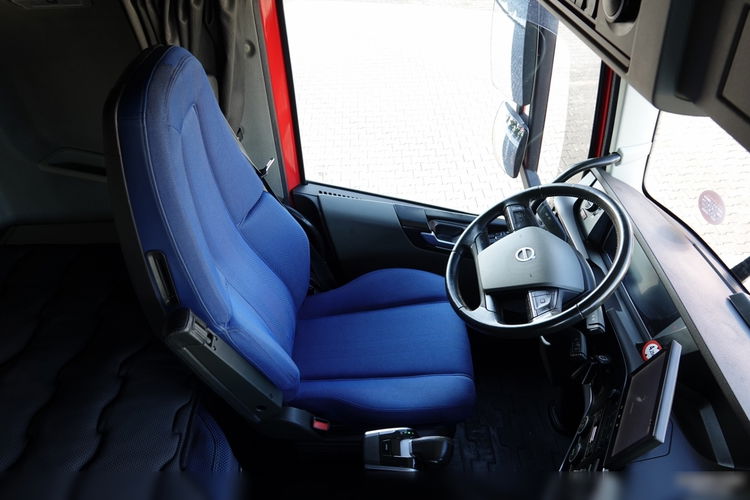 Volvo FH 500 / I-SAVE / XXL / KLIMA POSTOJOWA / NOWY MODEL / OPONY 100 % / PO ZŁOTYM KONTRAKCIE SERWISOWYM zdjęcie 28