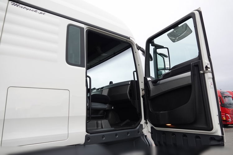 MAN TGX 18. 440 / XLX / STANDARD / 2016 ROK / PO KONTRAKCIE SERWISOWYM zdjęcie 38