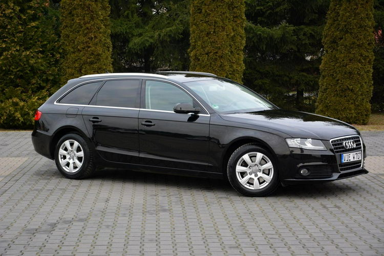 Audi A4 2.0TDI(143KM) Navi MMI Klimatronic Parktronic Chrom Aso zdjęcie 10