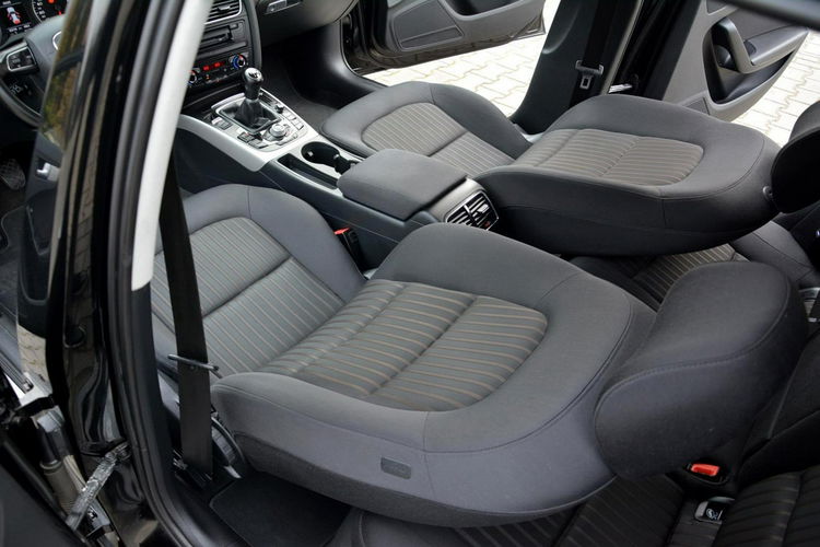 Audi A4 2.0TDI(143KM) Navi MMI Klimatronic Parktronic Chrom Aso zdjęcie 26