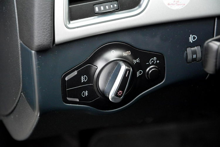 Audi A4 2.0TDI(143KM) Navi MMI Klimatronic Parktronic Chrom Aso zdjęcie 35