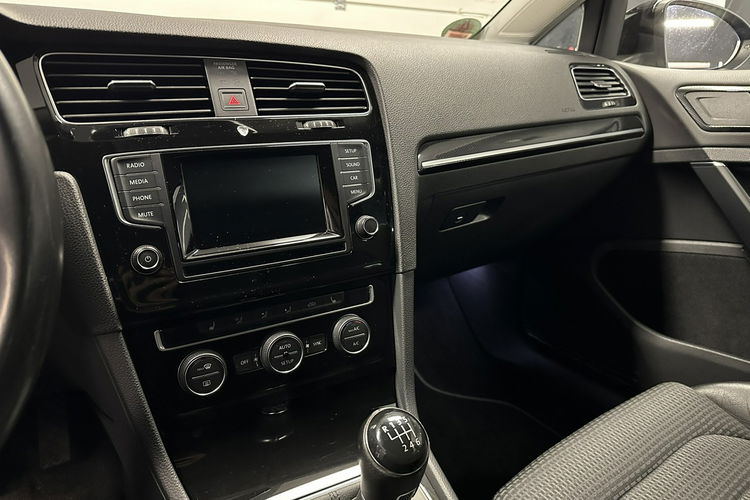 Volkswagen Golf VW Golf VII Kombi 1.4 TSI HL BMT Pół-skóry Masaże Po Opłatach GWARANCJ zdjęcie 13