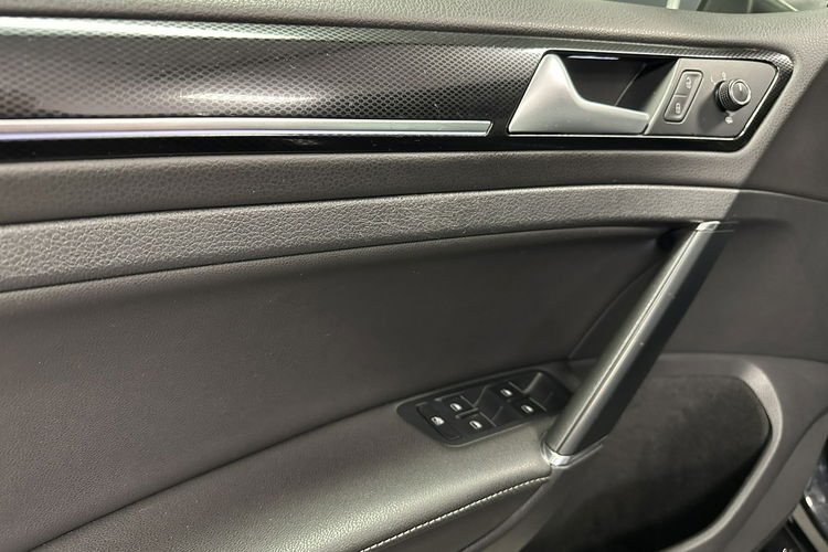 Volkswagen Golf VW Golf VII Kombi 1.4 TSI HL BMT Pół-skóry Masaże Po Opłatach GWARANCJ zdjęcie 15