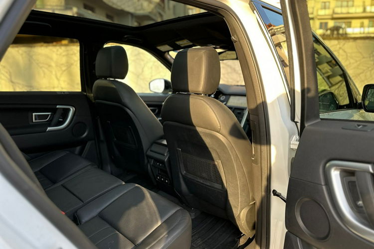 Land Rover Discovery Sport 4x4 HSE Luxury Meridian zdjęcie 10