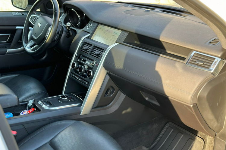 Land Rover Discovery Sport 4x4 HSE Luxury Meridian zdjęcie 17
