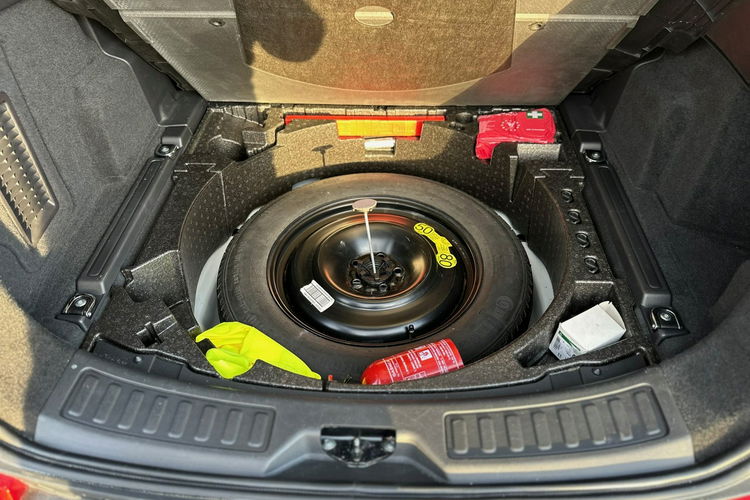 Land Rover Discovery Sport 4x4 HSE Luxury Meridian zdjęcie 41