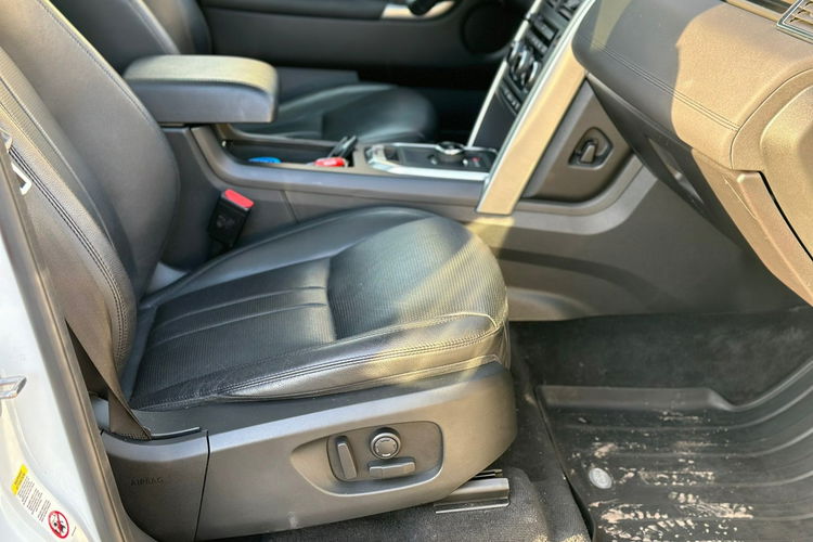Land Rover Discovery Sport 4x4 HSE Luxury Meridian zdjęcie 8