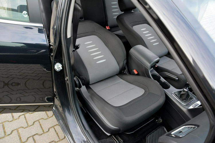 Cee'd 1.4(100KM) Ledy Navi Kamera Klimatronic Parktronic Serwis Kia zdjęcie 20