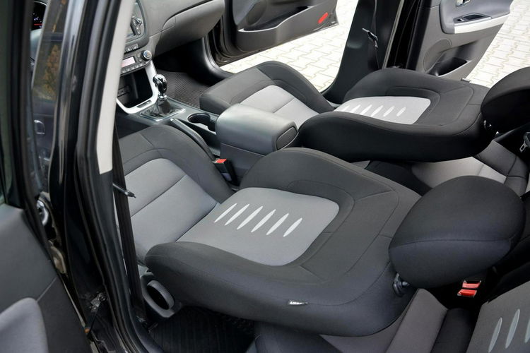 Cee'd 1.4(100KM) Ledy Navi Kamera Klimatronic Parktronic Serwis Kia zdjęcie 24