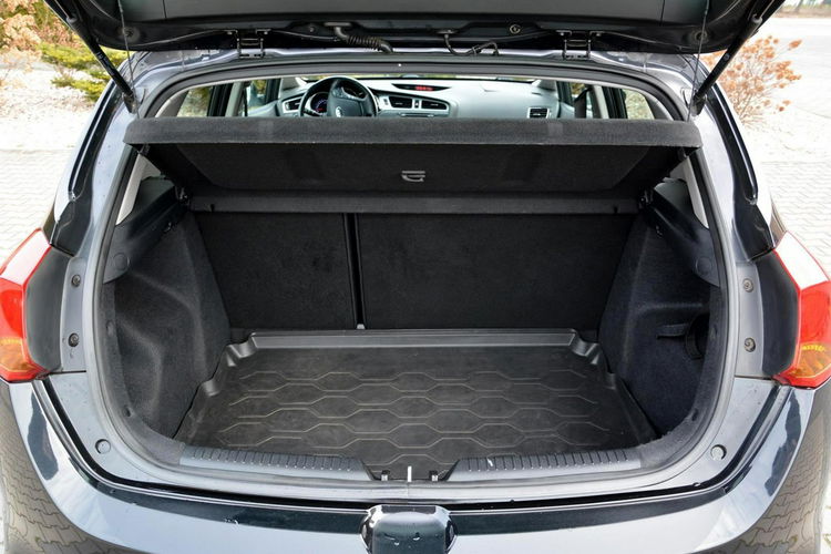 Cee'd 1.4(100KM) Ledy Navi Kamera Klimatronic Parktronic Serwis Kia zdjęcie 37