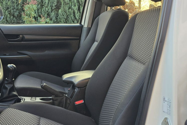 Toyota Hilux 2.4 D-4D 150KM 4x4 / Salon PL I-właściciel zdjęcie 6