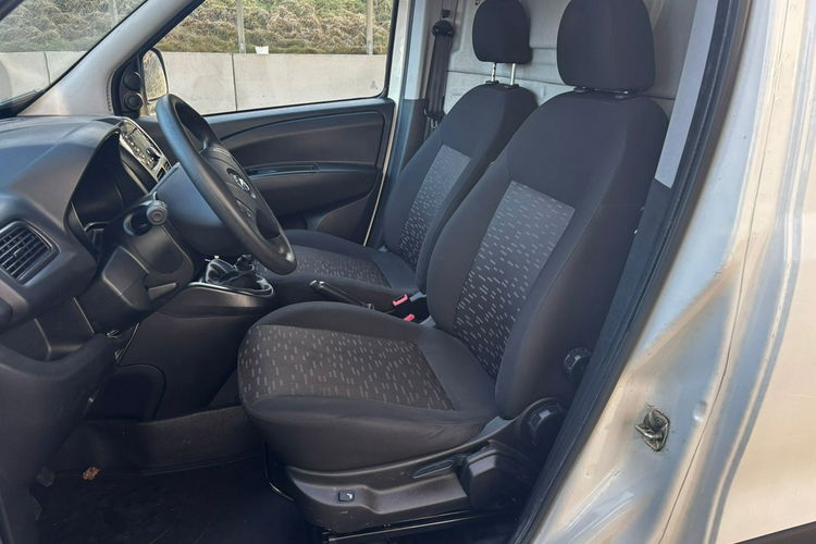 Opel Combo MAXI 1.4Tjet 120KM LPG Mały przebieg 81 tys Nowy Gaz zdjęcie 15