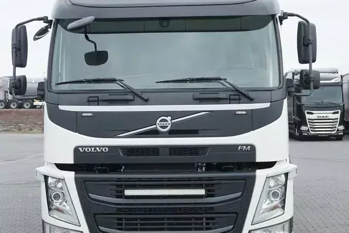 Volvo / FM / 370 / 6 X 2 / SKRZYNIOWY + HDS / PALFINGER PK 22002 / WYSIĘG 15 M / OŚ KRĘTNA zdjęcie 14