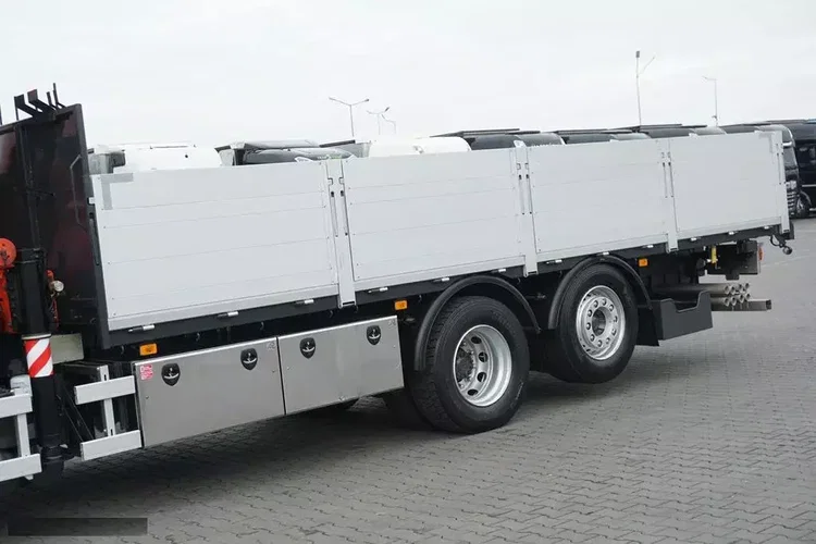 Volvo / FM / 370 / 6 X 2 / SKRZYNIOWY + HDS / PALFINGER PK 22002 / WYSIĘG 15 M / OŚ KRĘTNA zdjęcie 30