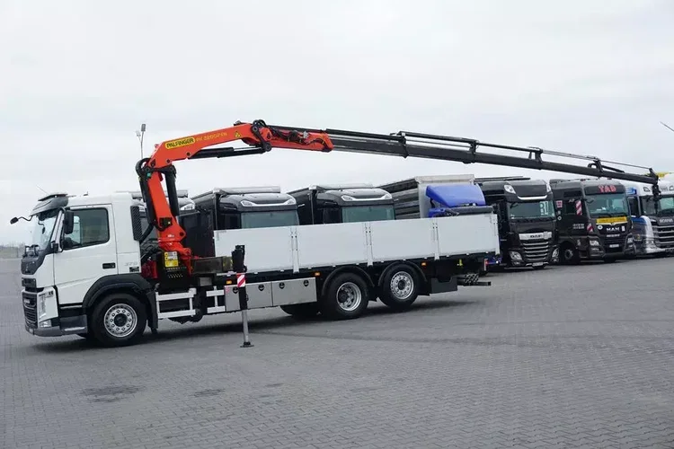 Volvo / FM / 370 / 6 X 2 / SKRZYNIOWY + HDS / PALFINGER PK 22002 / WYSIĘG 15 M / OŚ KRĘTNA zdjęcie 4