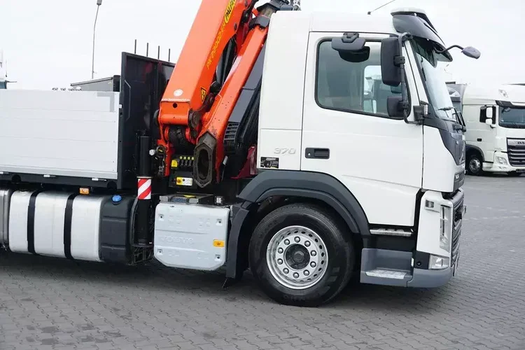Volvo / FM / 370 / 6 X 2 / SKRZYNIOWY + HDS / PALFINGER PK 22002 / WYSIĘG 15 M / OŚ KRĘTNA zdjęcie 40