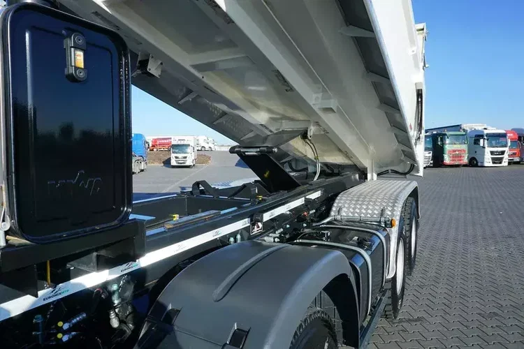 TGX / 41.430 / E 6 / WYWROTKA / 8 X 4 / MANUAL / zdjęcie 16