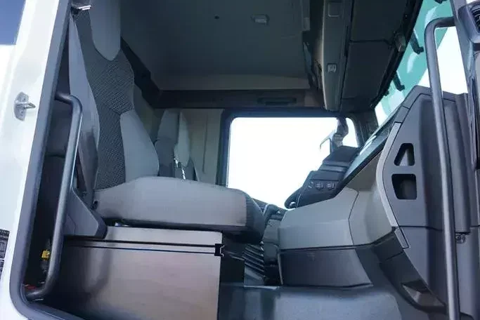 TGX / 41.430 / E 6 / WYWROTKA / 8 X 4 / MANUAL / zdjęcie 8