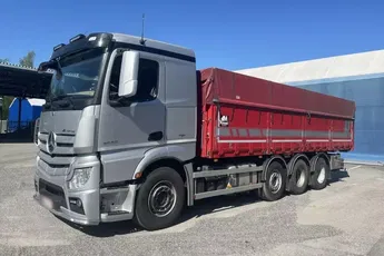 Mercedes Actros 3563 8x4 / wywrotka do zboża 20 t ładowności