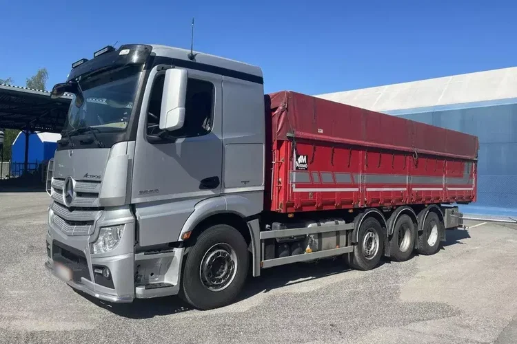 Mercedes Actros 3563 8x4 / wywrotka do zboża 20 t ładowności zdjęcie 1