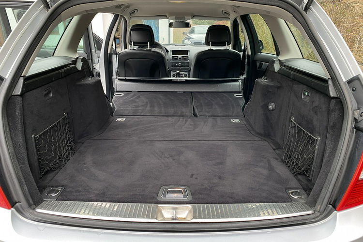 Mercedes C 200 Bardzo zadbana - 100% oryginalny przebieg.NOWY ROZRZĄD zdjęcie 17