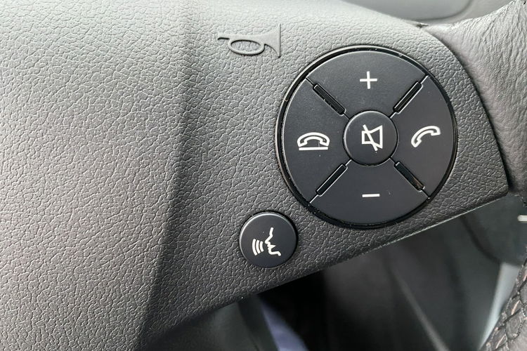 Mercedes C 200 Bardzo zadbana - 100% oryginalny przebieg.NOWY ROZRZĄD zdjęcie 23