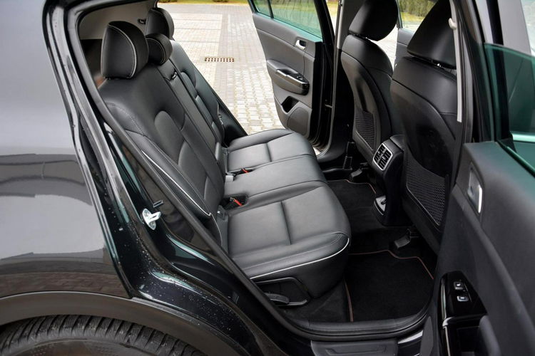 Sportage Skóry Ledy JBL Navi Kamera 2xParktonic el. Fotele Aso Kia zdjęcie 17
