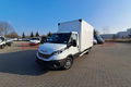 samochód dostawczy Iveco zdjęcie 9