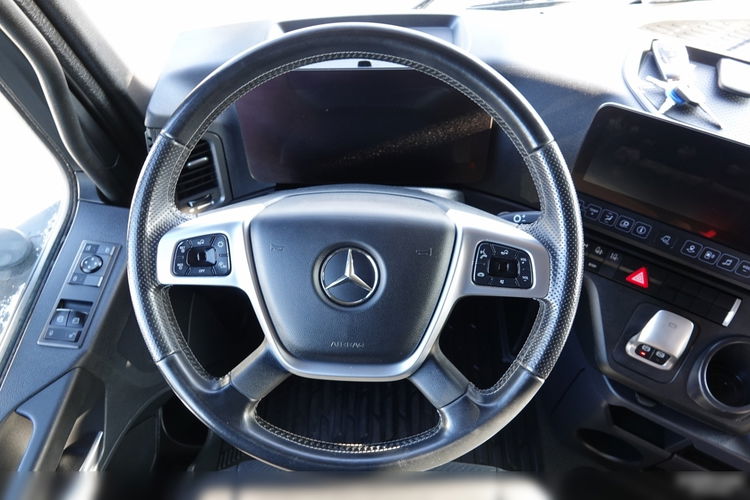 Mercedes ACTROS 2551 / ZESTAW TANDEM PRZEJAZDOWY 120 M3 / GIGA SPACE / 2023 ROK / KLIMA POSTOJOWA / PO KONTRAKCIE SERWISOWYM zdjęcie 49